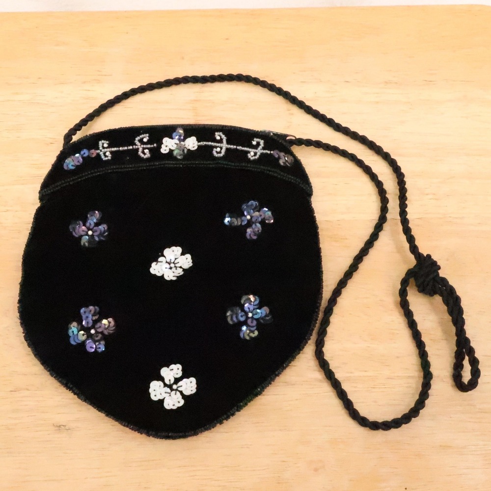 Vintage Velvet Beaded Sequin Crossbody Bag Womens Black Y2K Floral Regency Party